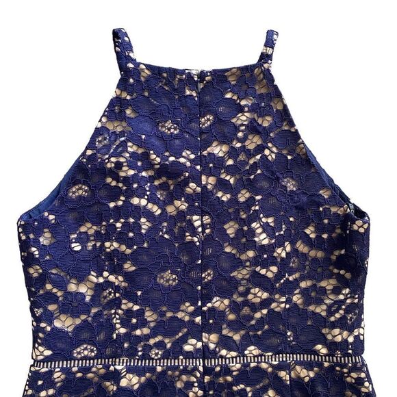 Vince Camuto | Allover Lace Halter Midi Dress, Size 12 - Picture 6 of 13